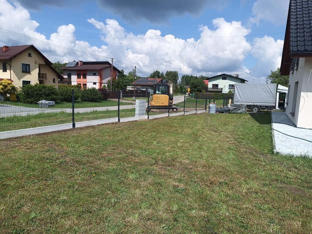 Ogrodzenie panelowe — Kiczyce